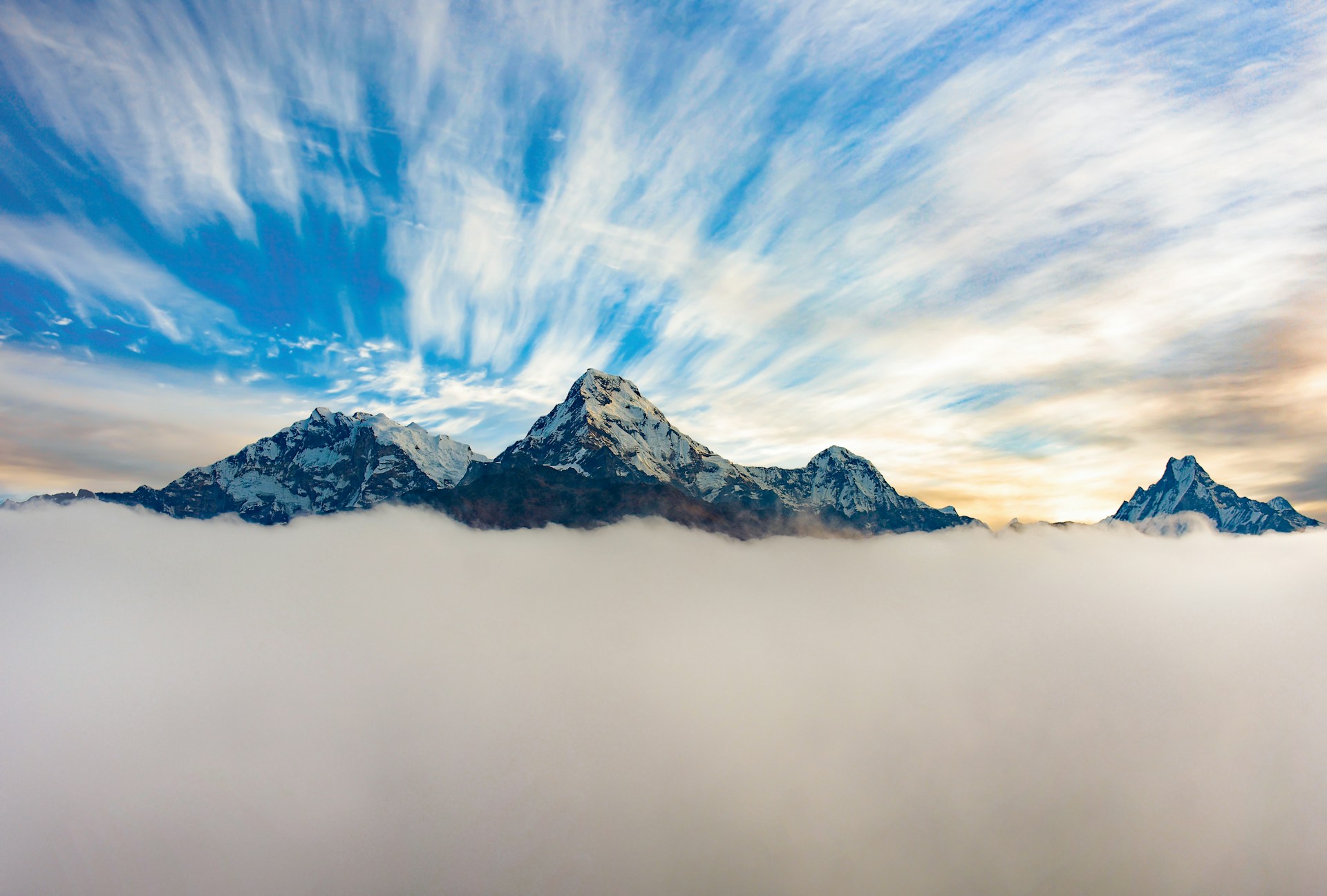 Ghorepani Poonhill Trek
